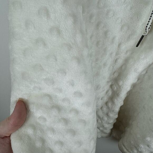 Dylan Womens Polka Dots Faux Fur Pullover in White Sz M | Comfy Cozy Casual Soft - Picture 5 of 15